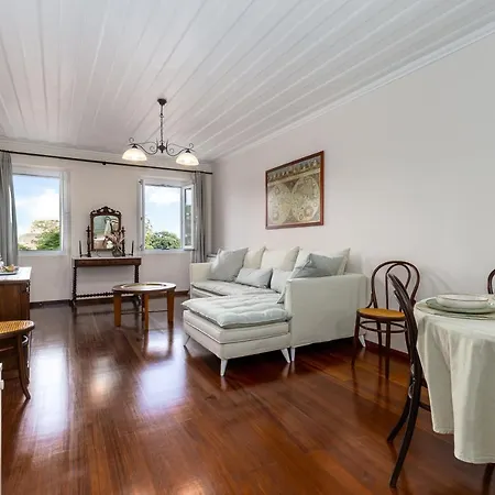 A Casa Della Nonna * Corfu (city)